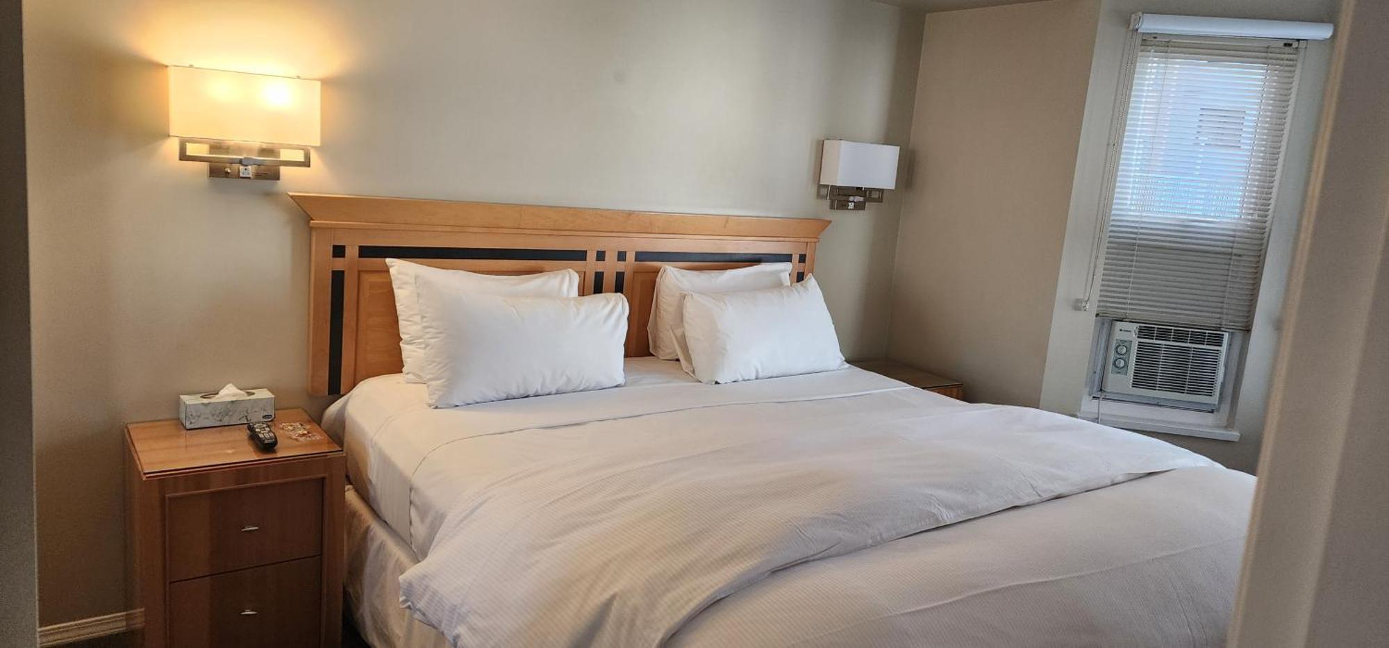 Times Square Suites Hotel Ванкувер Екстер'єр фото